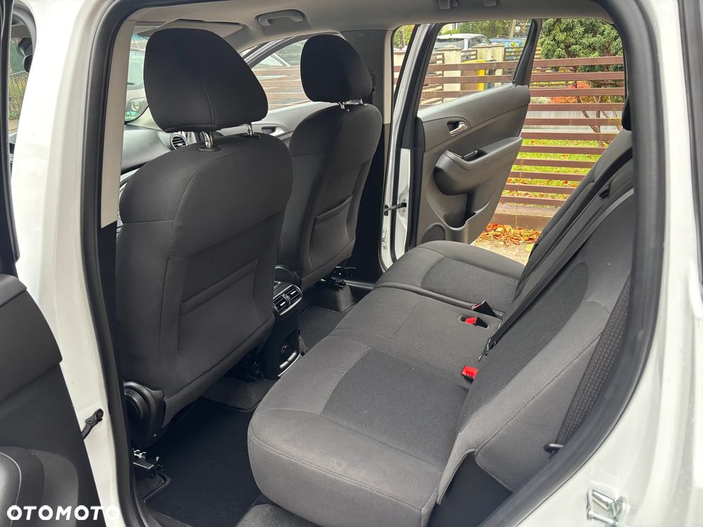 Chevrolet Orlando 1.8 LT+ - 32