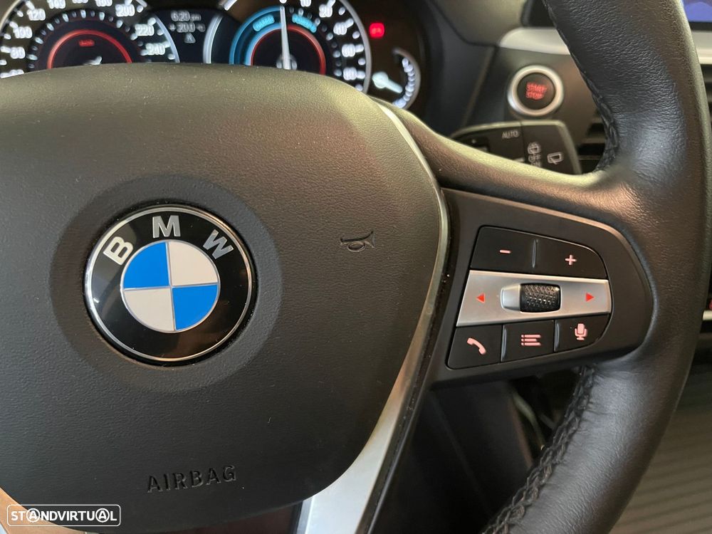 BMW X3 30 e xDrive - 21