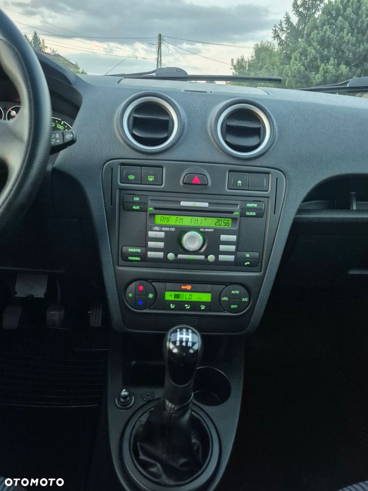 Ford Fusion 1.6 Trend X100 / FX Gold - 16