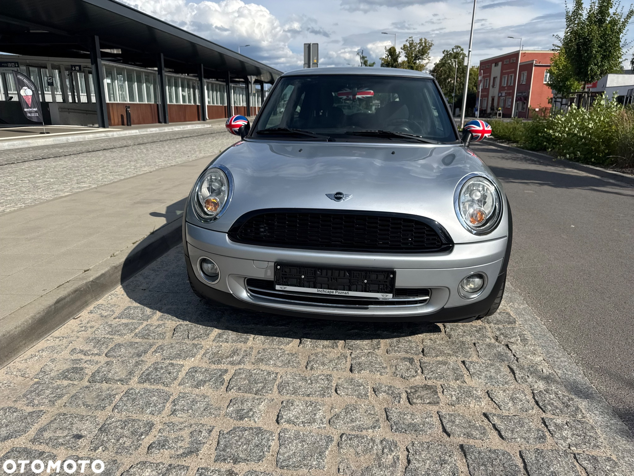 MINI ONE Standard - 2
