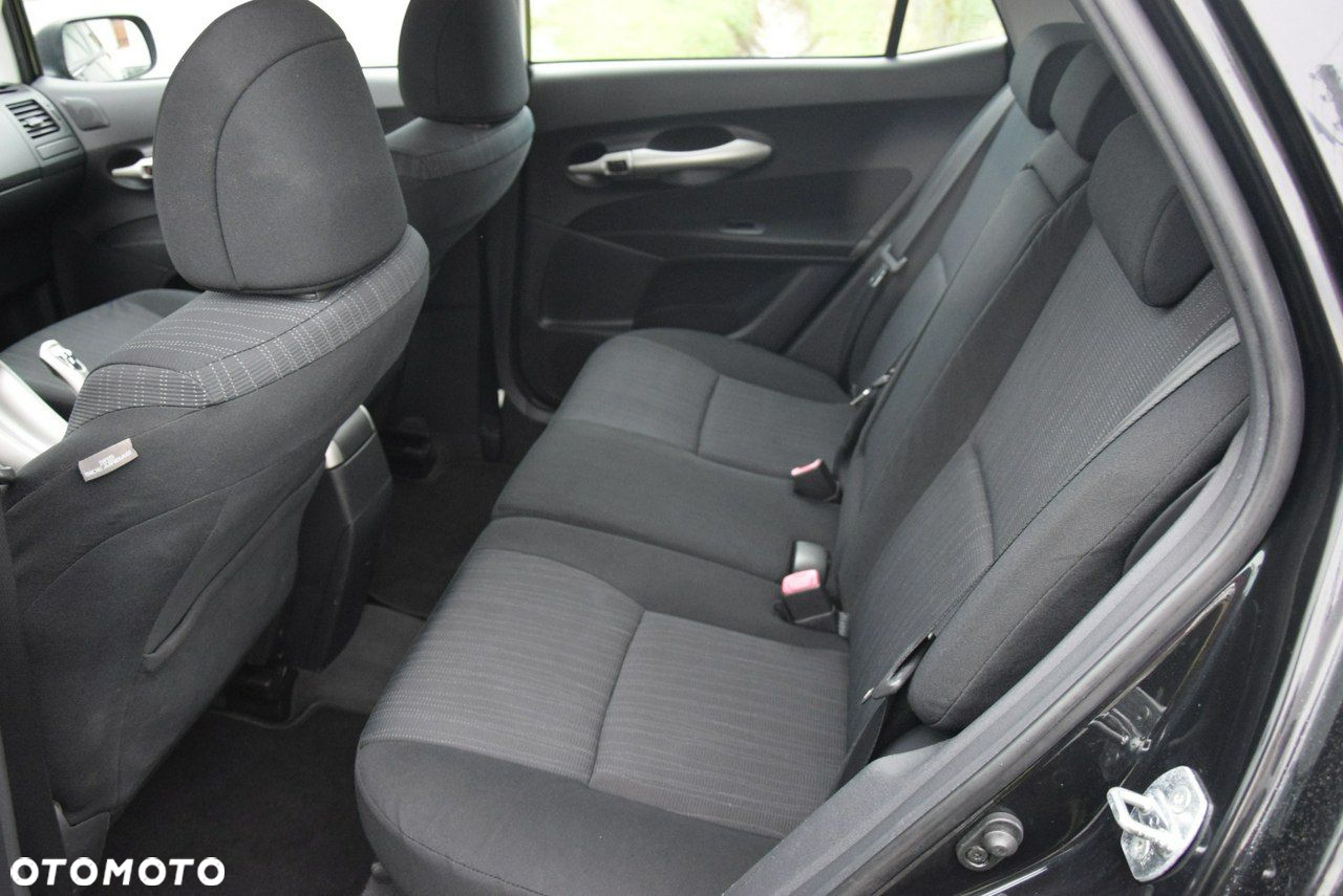 Toyota Auris 1.6 Active - 23