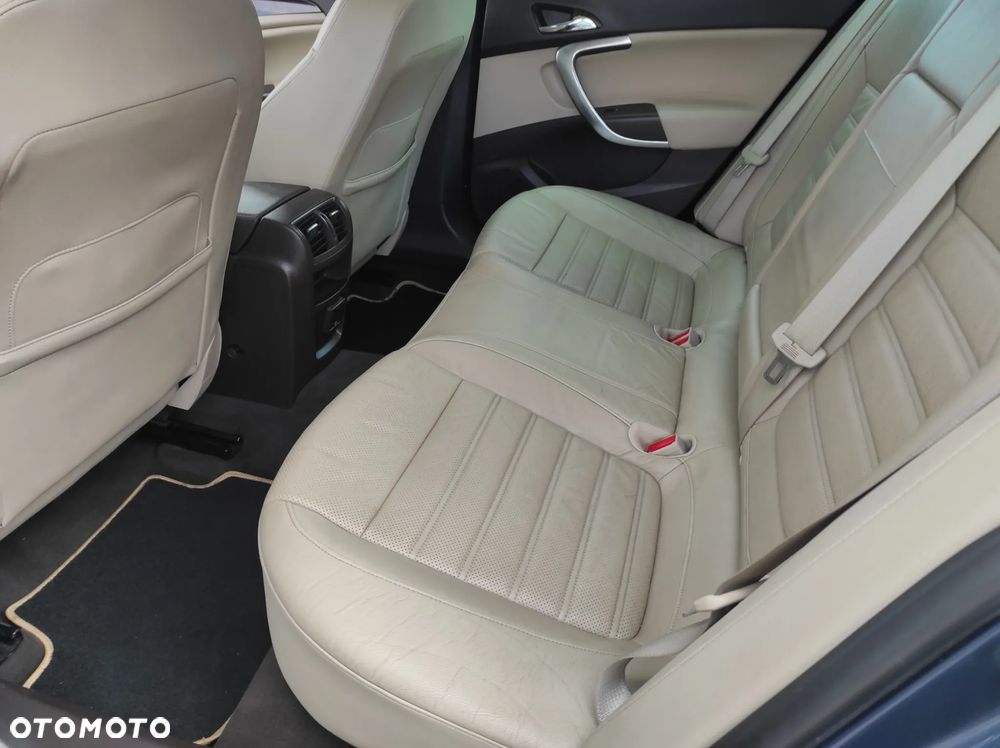 Opel Insignia 2.0 CDTI - 21
