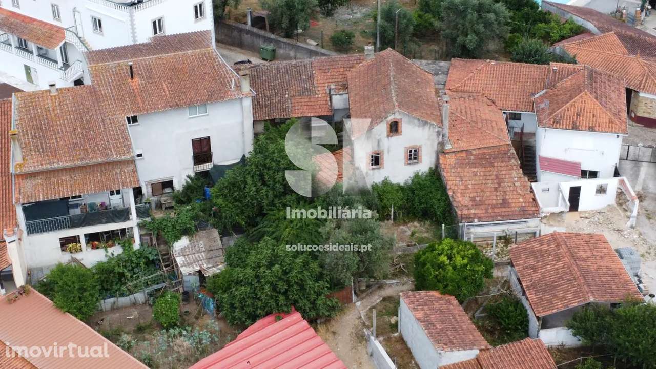 Moradia Geminada T4 - Grande imagem: 2/21