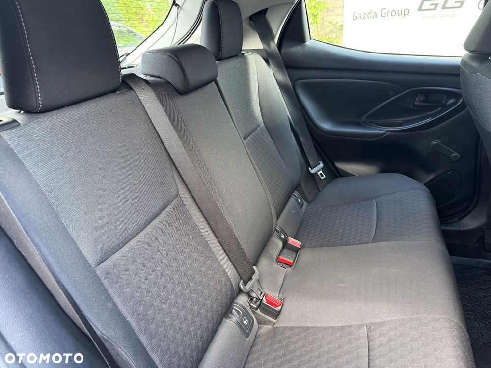 Toyota Yaris - 5