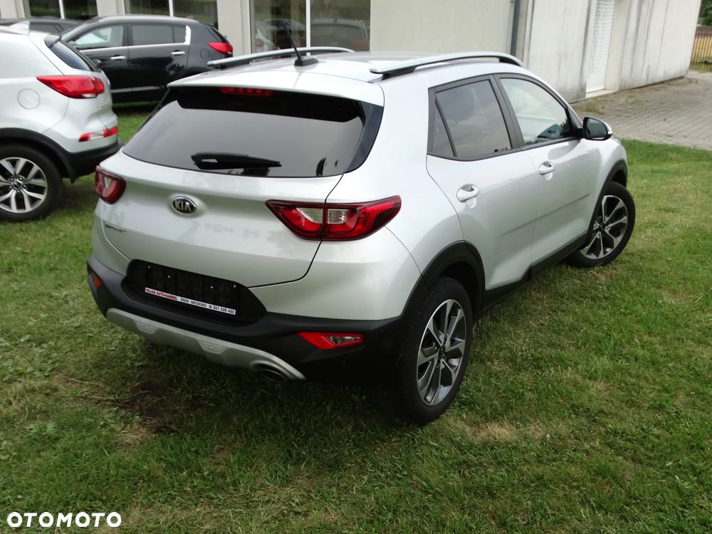 Kia Stonic - 2