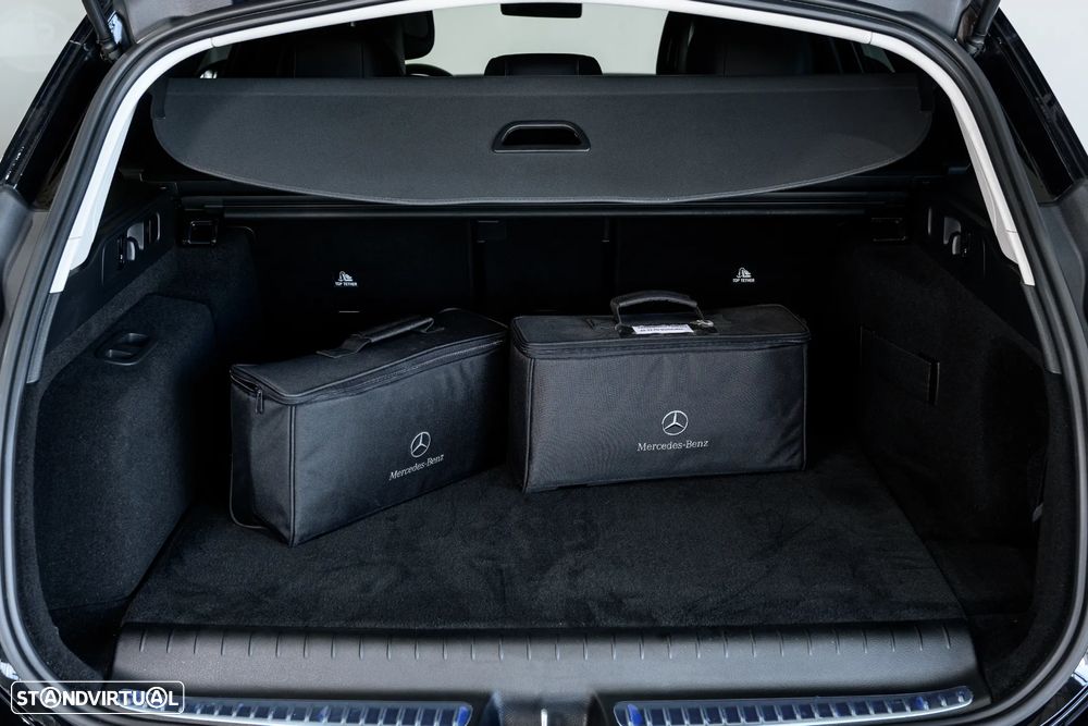 Mercedes-Benz C 300 e AMG Line - 8