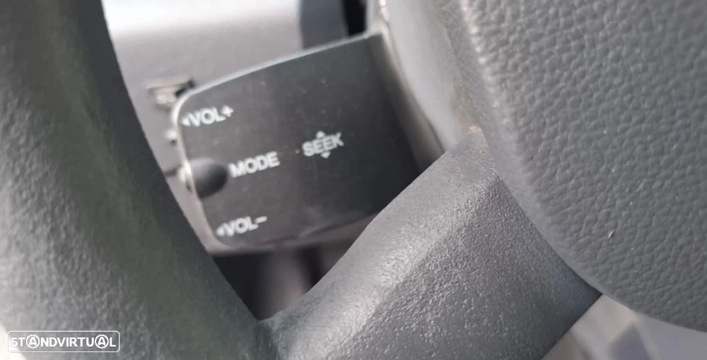 Ford CONNECT 1.8 TDCI - 16