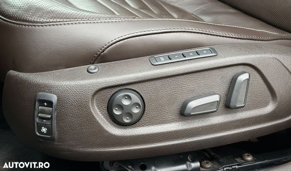 Volkswagen Passat 2.0 TDI 4Motion DSG BlueMotion Tech Exclusive - 18