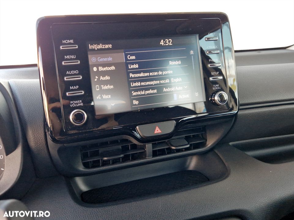 Toyota Yaris - 21