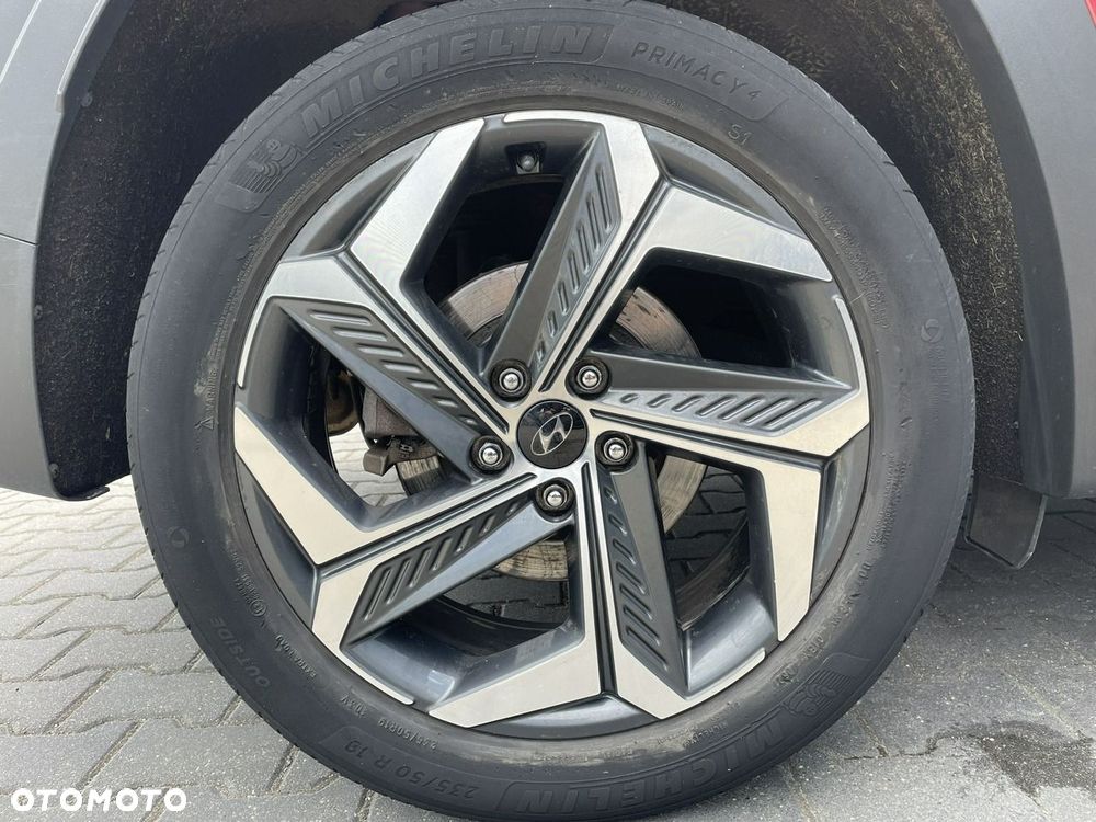 Hyundai Tucson - 12