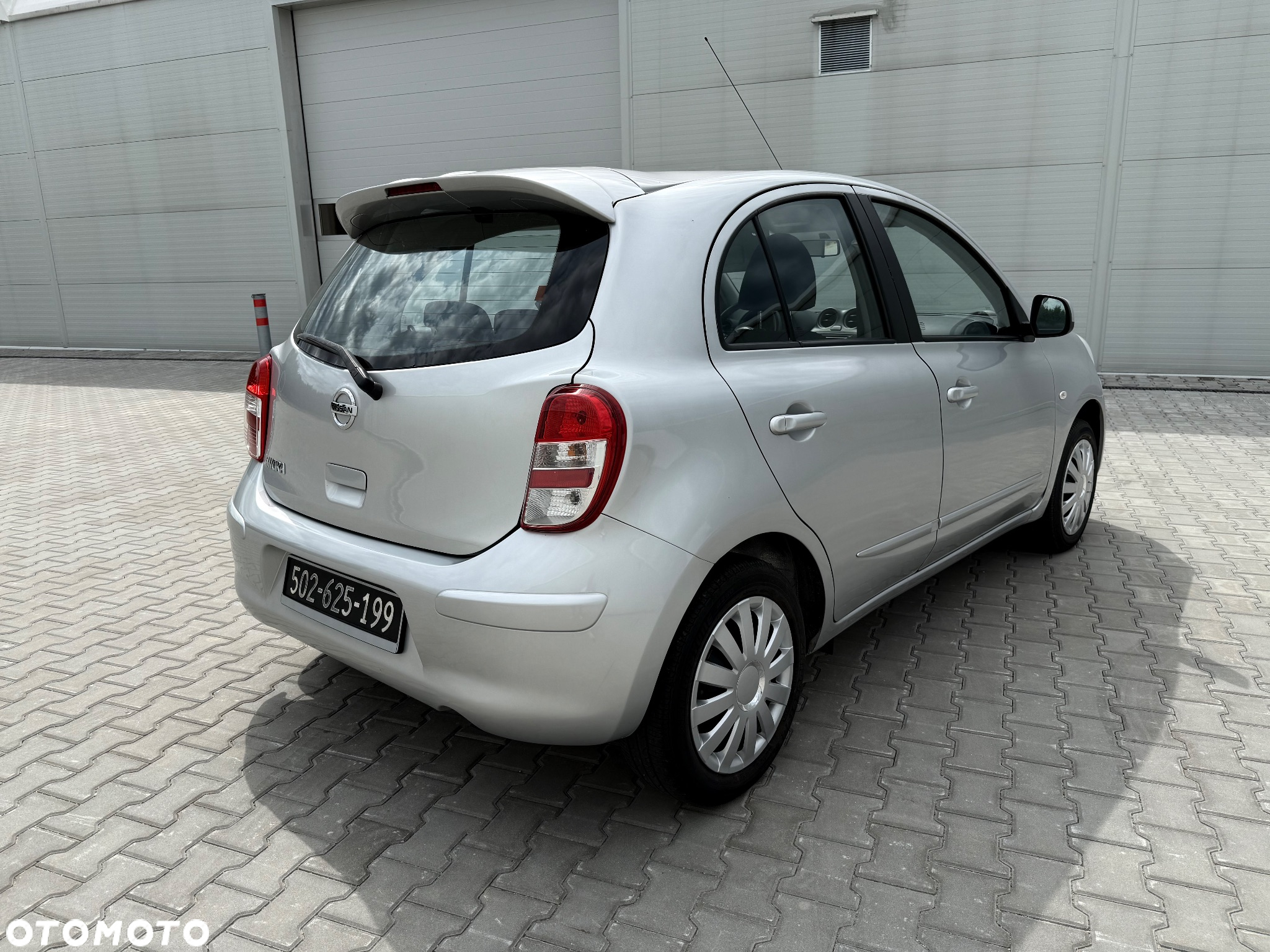 Nissan Micra - 5