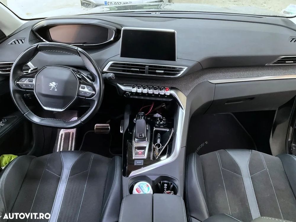 Peugeot 5008 PureTech 130 EAT8 Stop & Start Crossway - 8