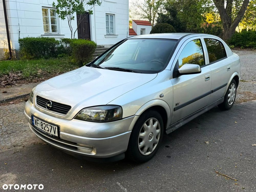 Opel Astra - 1