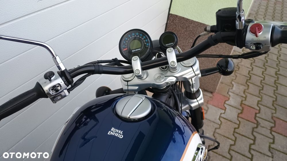 Royal Enfield Super Meteor - 22