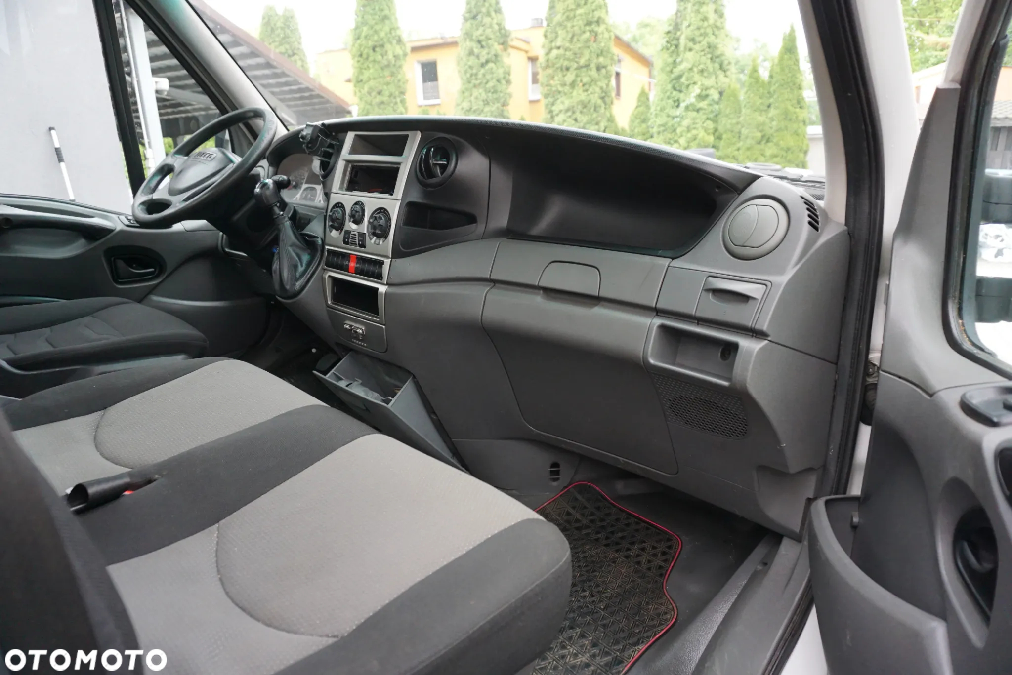 Iveco 35C13 - 14