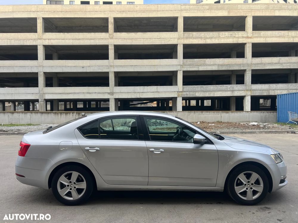 Skoda Octavia 1.6 TDI Ambition - 6