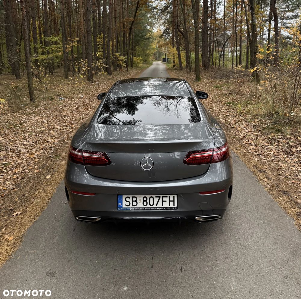 Mercedes-Benz Klasa E 200 4-Matic AMG - 8
