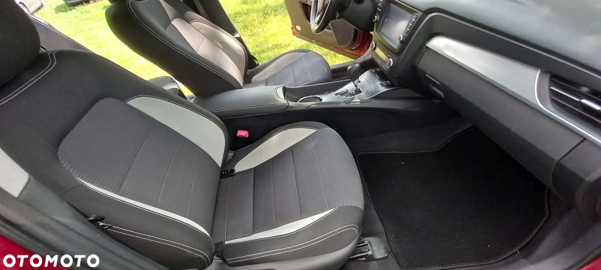 Toyota Avensis Combi 1.8 Multidrive Business Edition - 22