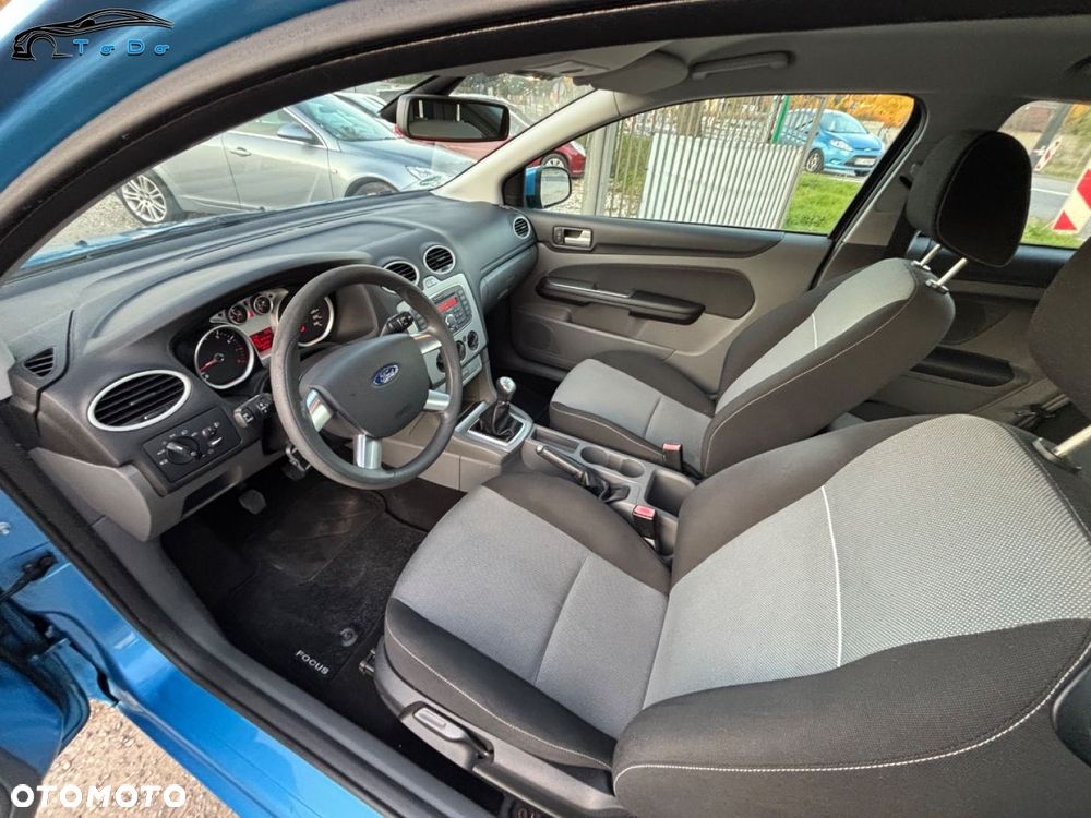 Ford Focus 1.6 FX Gold / Gold X - 13