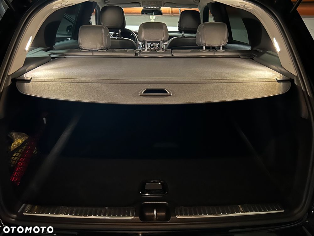 Mercedes-Benz GLC - 10