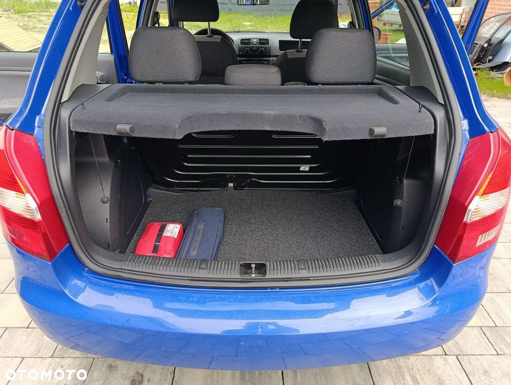 Skoda Fabia 1.2 HTP Ambition - 16