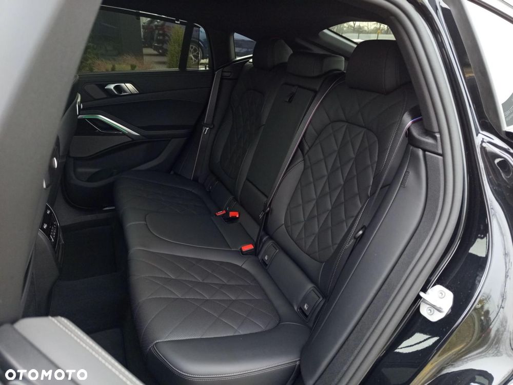 BMW X6 - 22