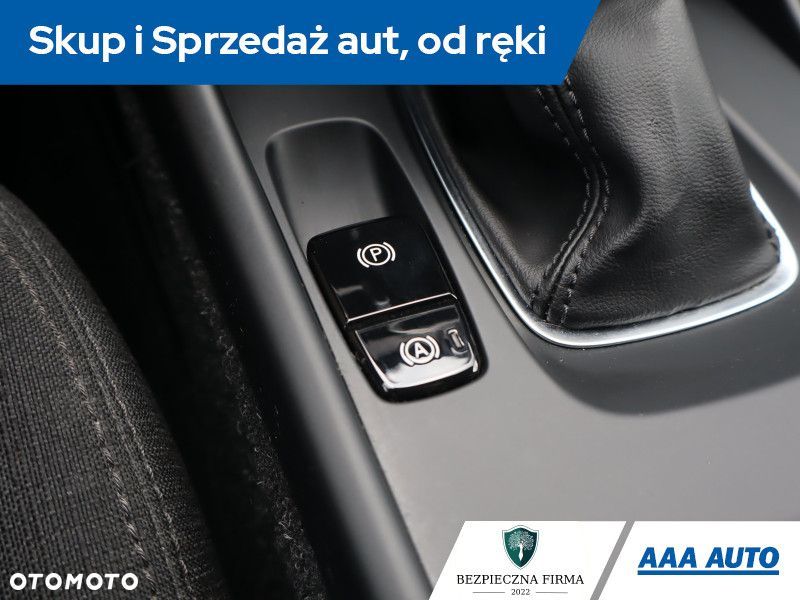 Volvo XC 40 - 15