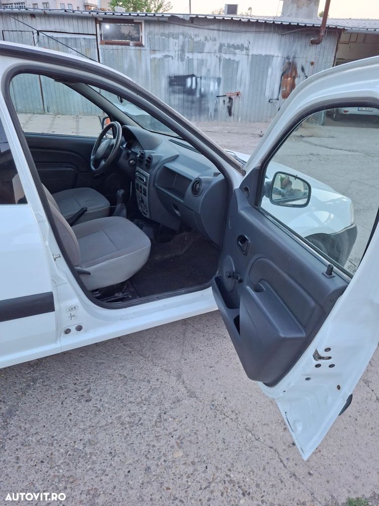 Dacia Logan - 8