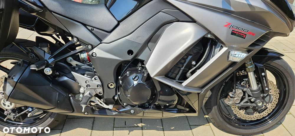 Kawasaki Ninja 1000 SX - 8