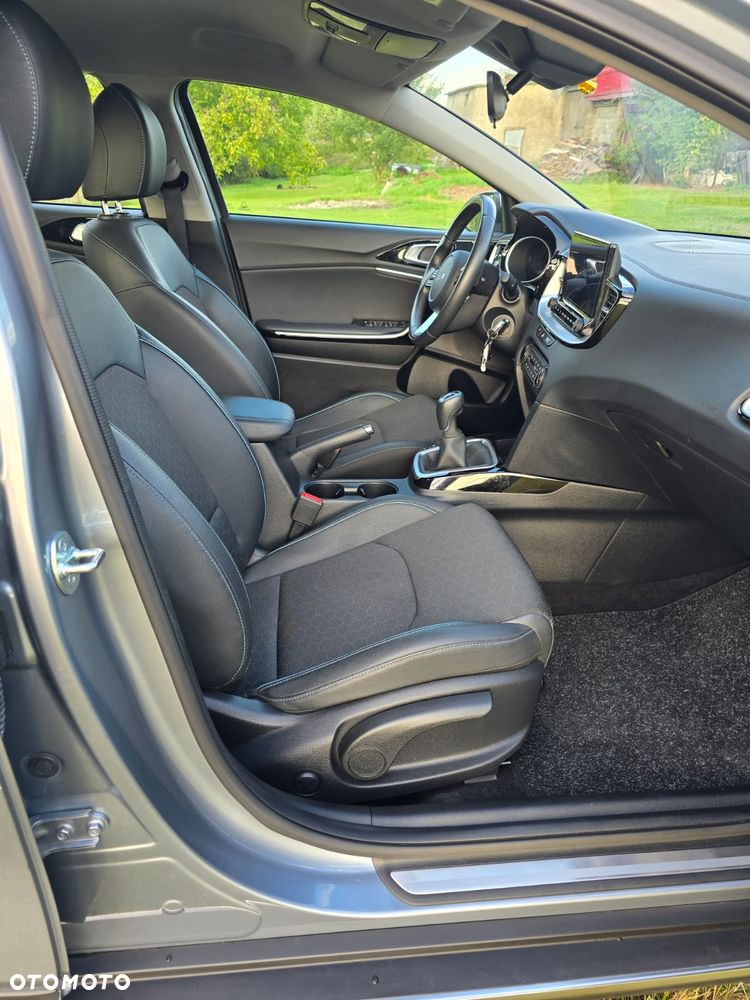 Kia XCeed 1.0 T-GDI Business Line - 15