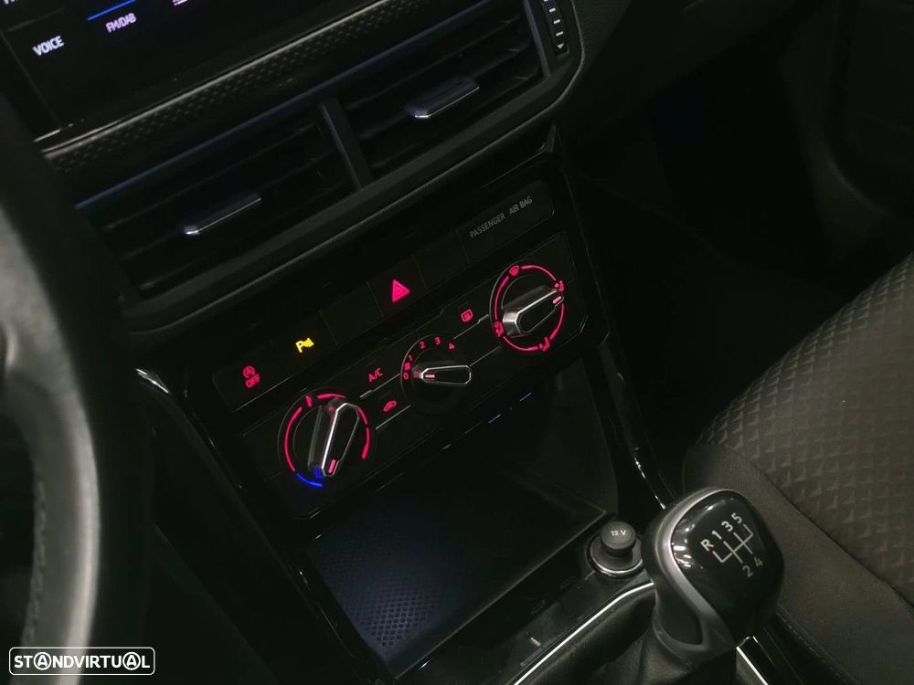 VW T-Cross 1.0 TSI Life - 7