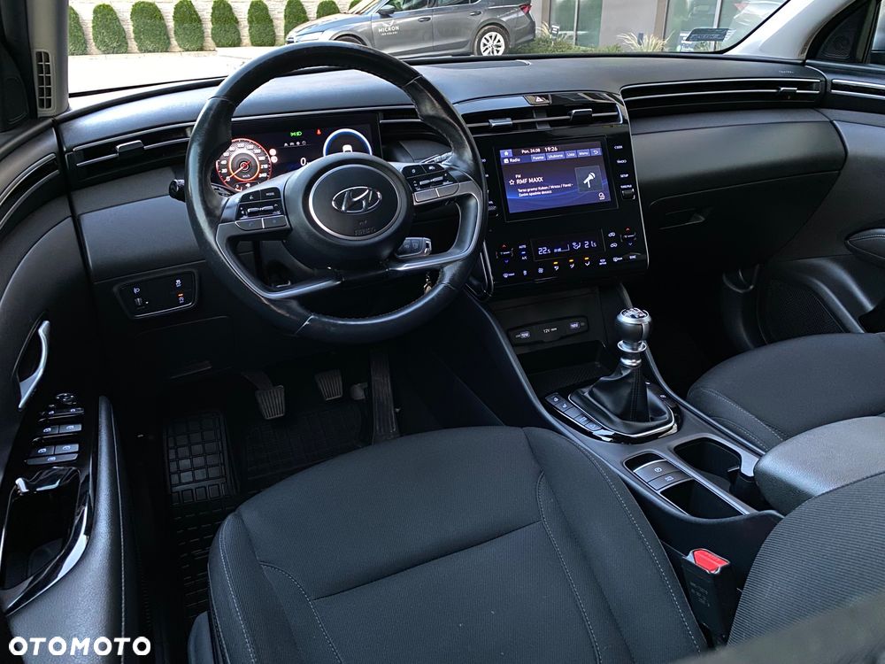 Hyundai Tucson 1.6 T-GDi Executive 2WD - 28