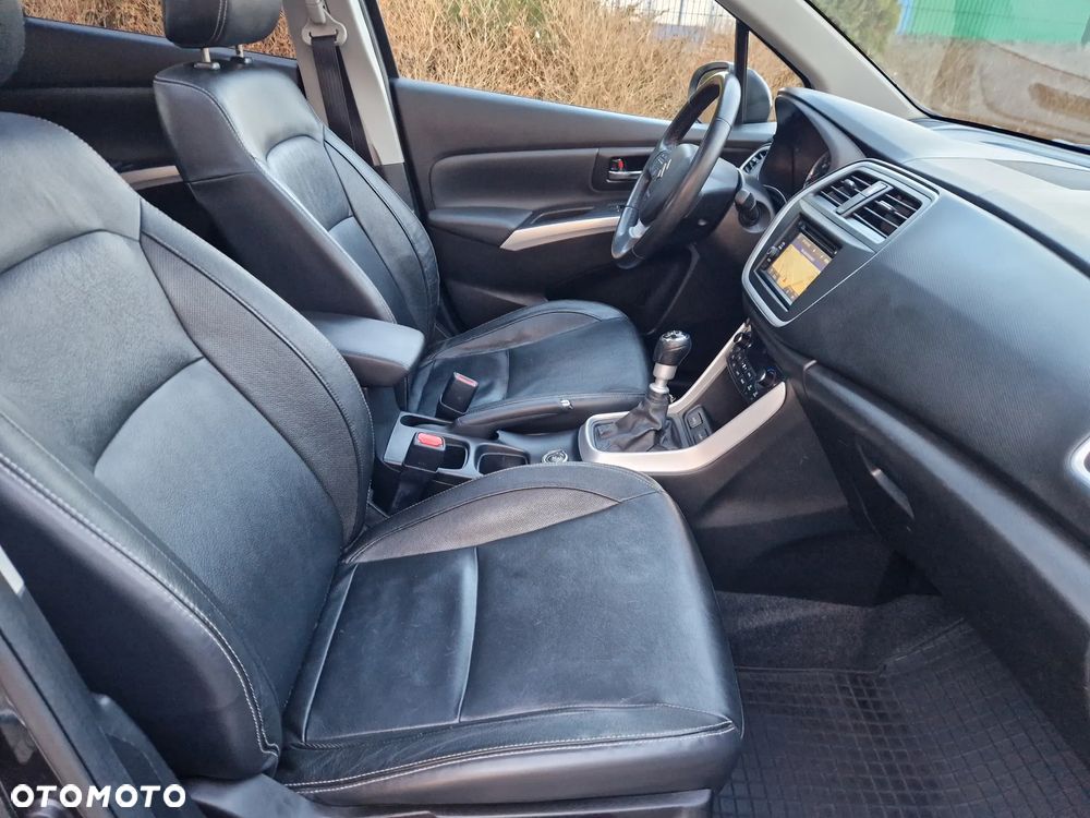 Suzuki SX4 S-Cross - 32