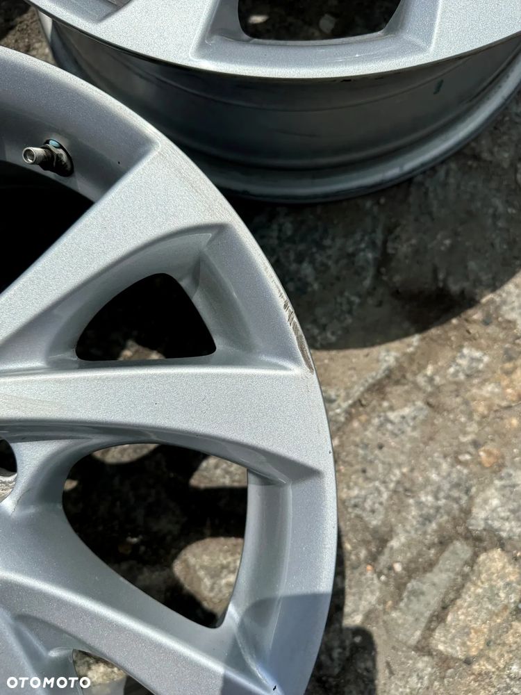Felgi alu Toyota 5x114,3 6,5J x 16 ET 45 Corolla Avensis Auris - 4