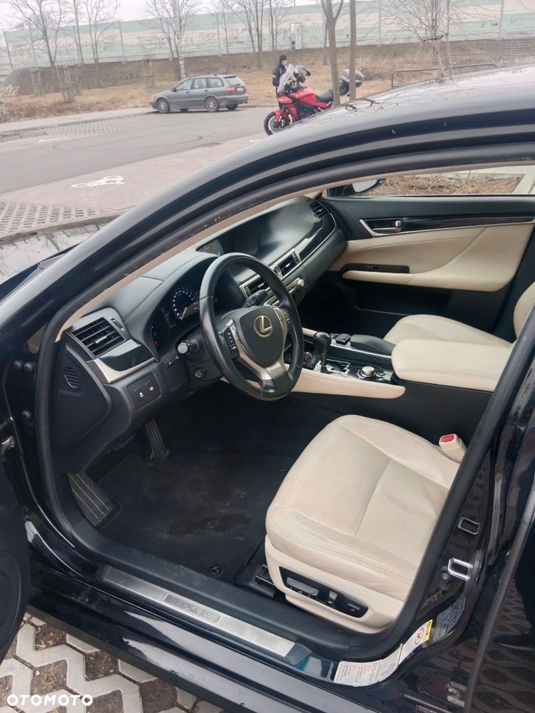 Lexus GS - 18