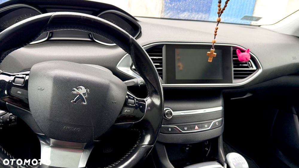 Peugeot 308 1.6 BlueHDi Active S&S - 10