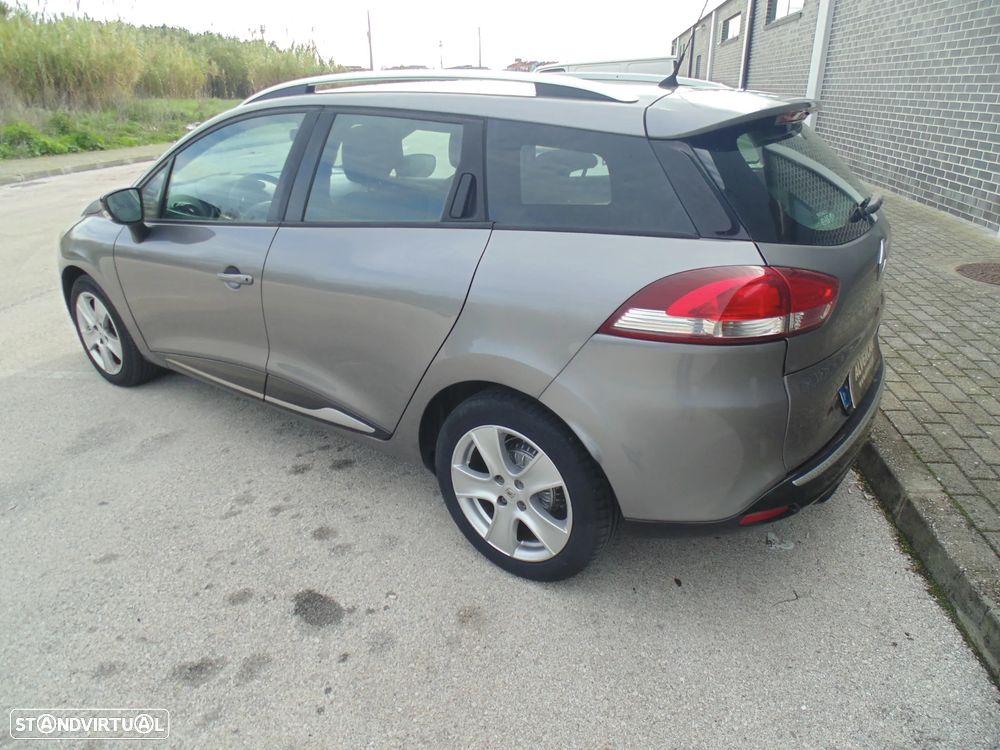 Renault Clio Sport Tourer 1.5 dCi Dynamique S - 15
