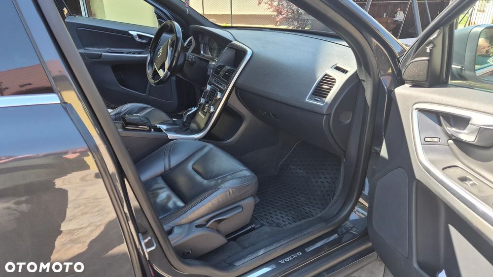 Volvo XC 60 D4 Drive-E Summum - 10
