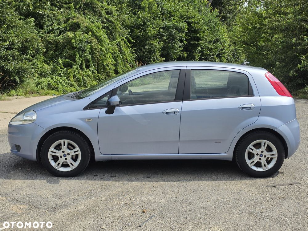 Fiat Grande Punto - 2