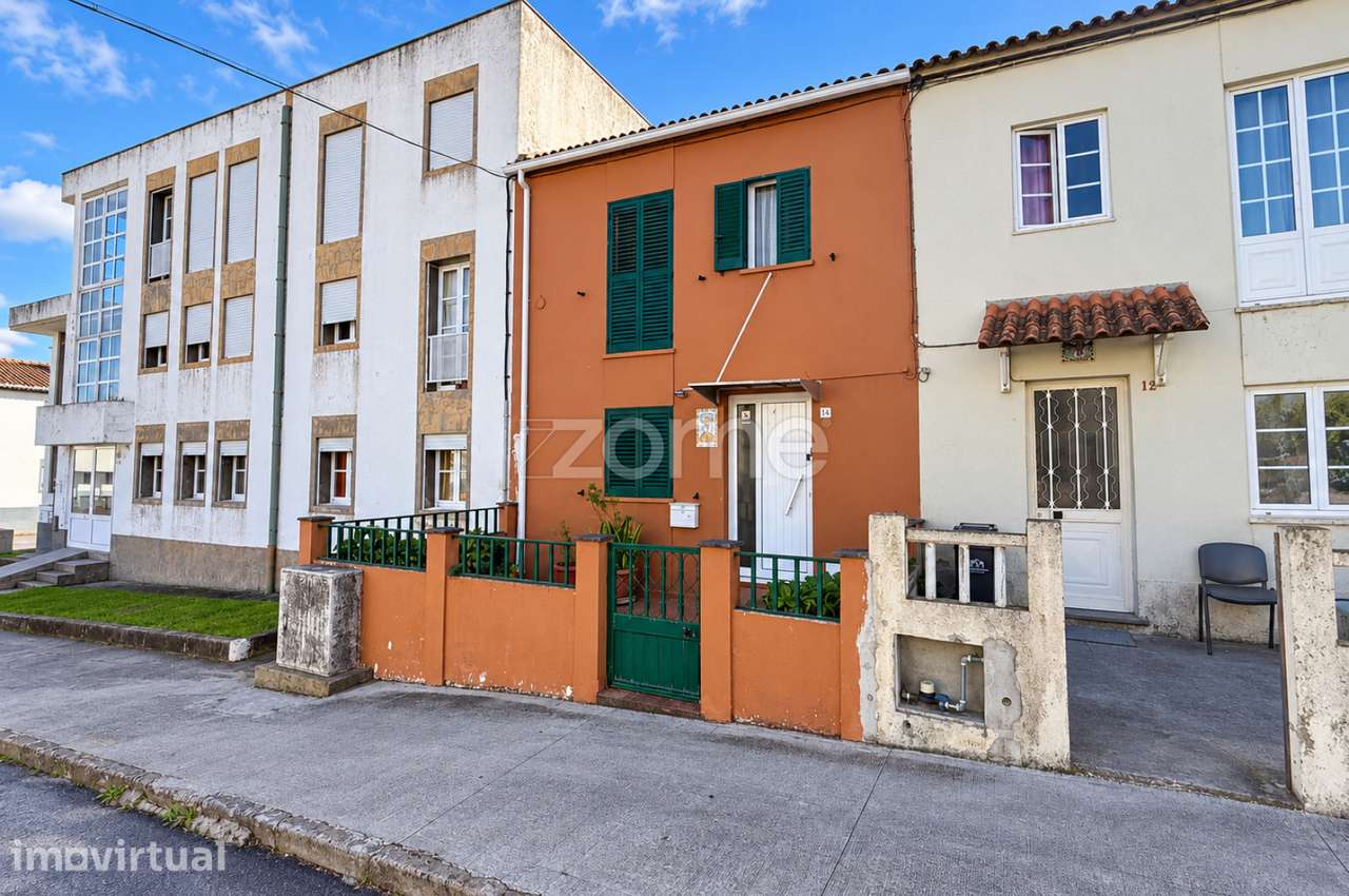 Moradia T3 com Terraço nas Laranjeiras, Ponta Delgada - Grande imagem: 2/22