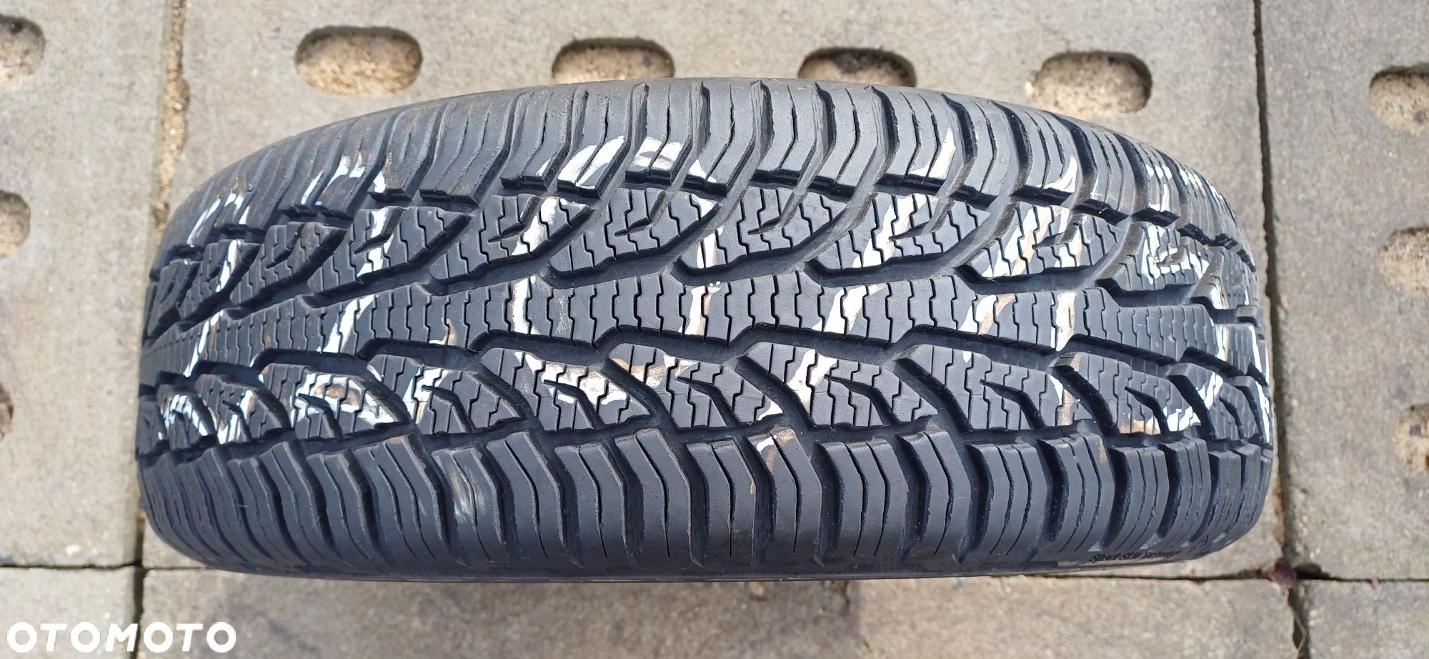 UNIROYAL 195/60R15 88H , pojedyńcza opona wielosezonowa. - 1