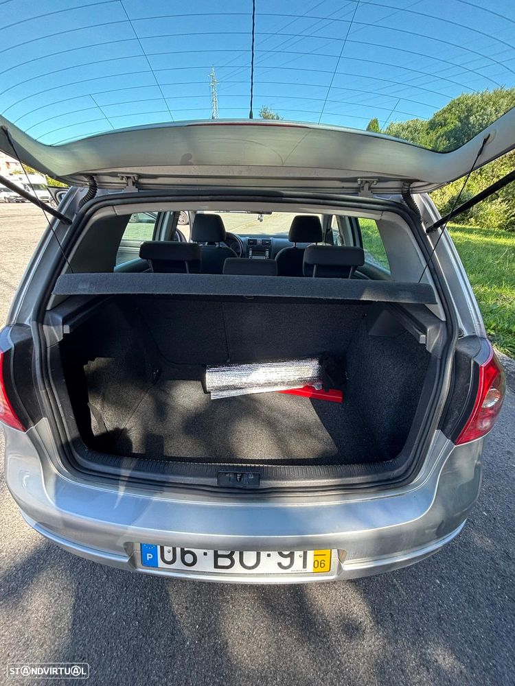 VW Golf 1.4i Confortline - 12