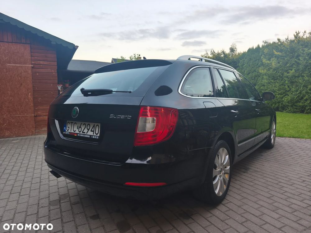 Skoda Superb 1.8 TSI DSG Comfort - 5
