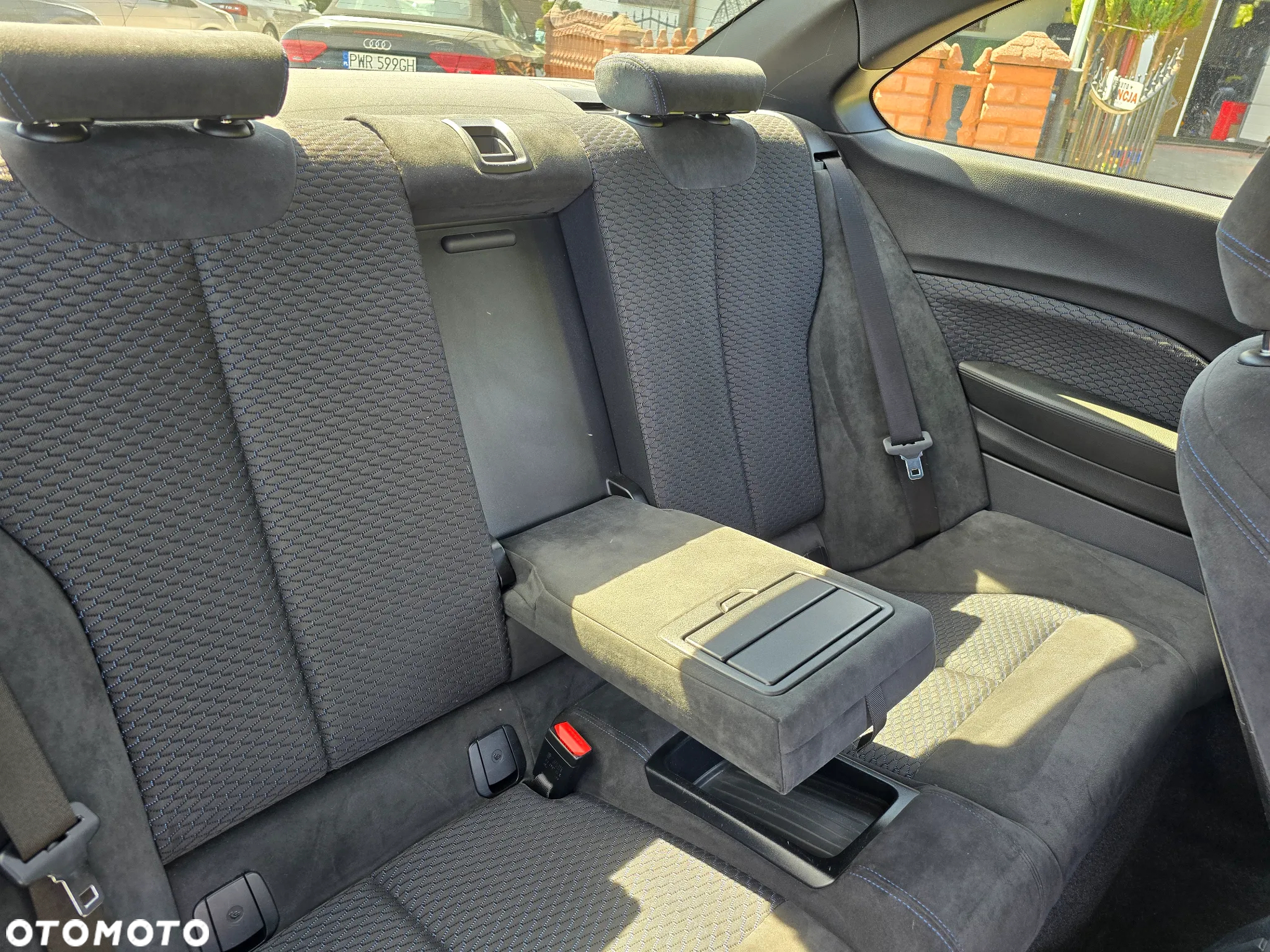 BMW Seria 2 - 10