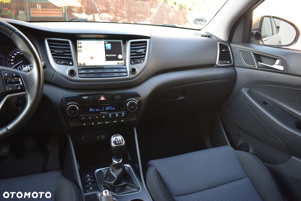 Hyundai Tucson 1.7 CRDI BlueDrive Classic 2WD - 9