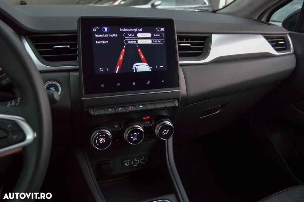 Renault Captur E-TECH Full 145 TECHNO - 9