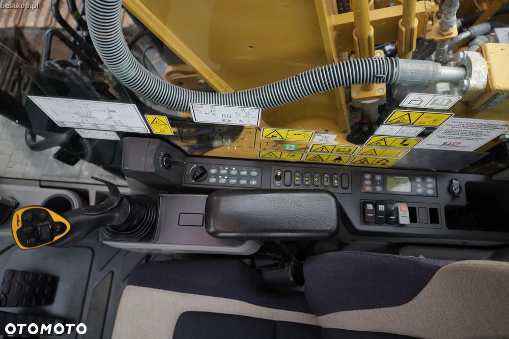 Caterpillar 320FL CAT - 25