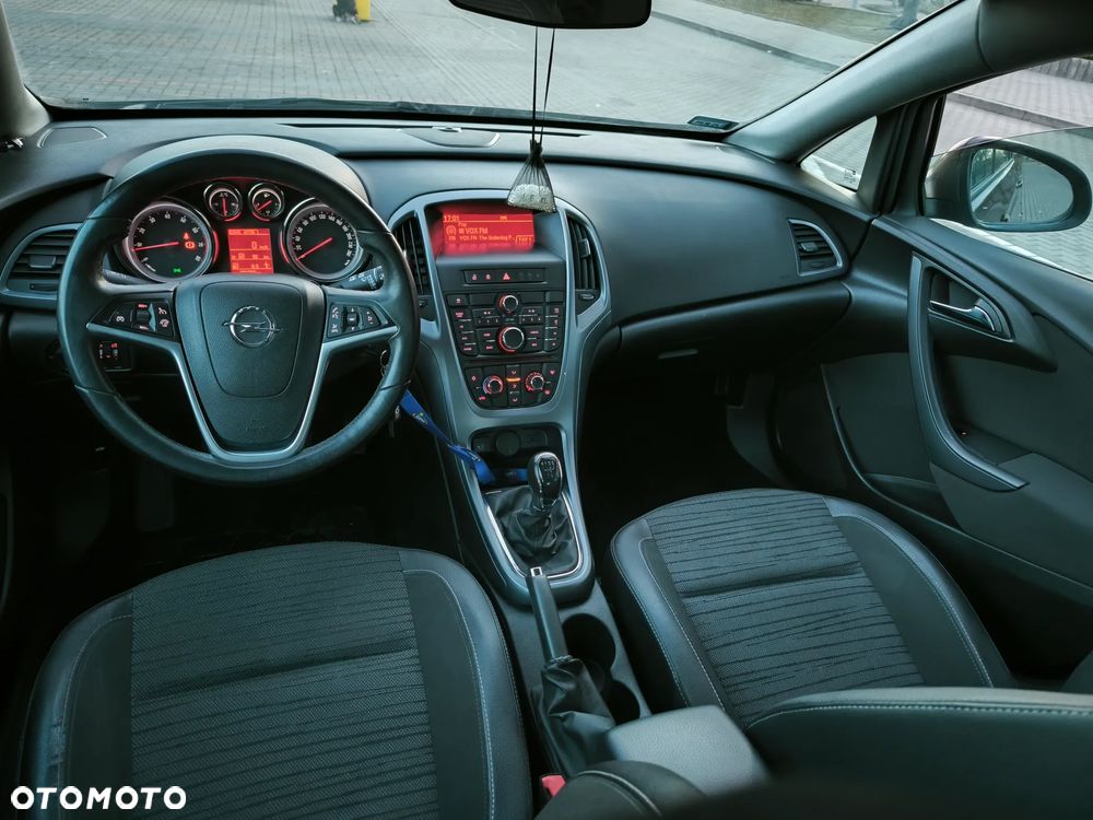 Opel Astra - 13