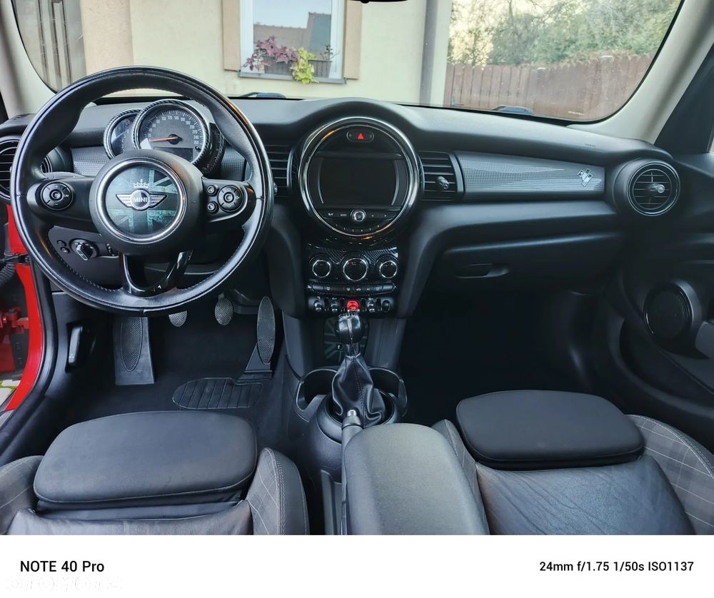 MINI Cooper Standard - 30