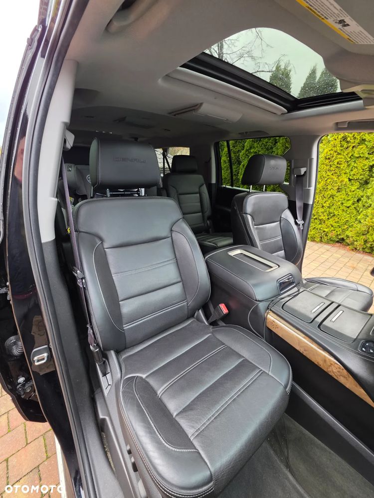 GMC Yukon - 12